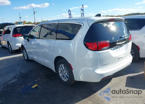 2026 Chrysler Voyager Lx из США, поврежденный, VIN 2C4RC1CG1TR185134